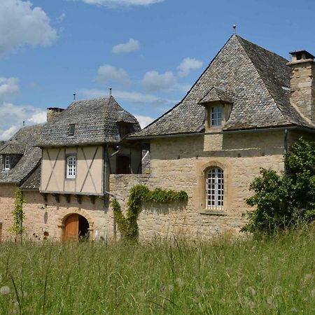 Villa La cour pavée à Sebrazac Extérieur photo